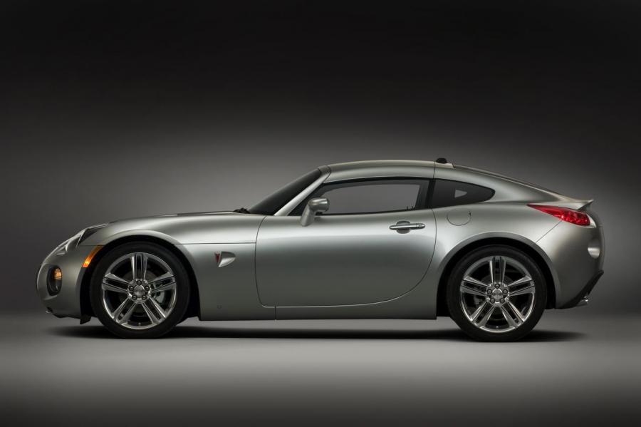  Pontiac Solstice Coupe 2010 года  (фото 7 из 9)